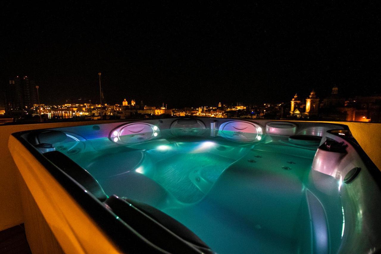 Penthouse Retreat Apartman Cospicua Kültér fotó